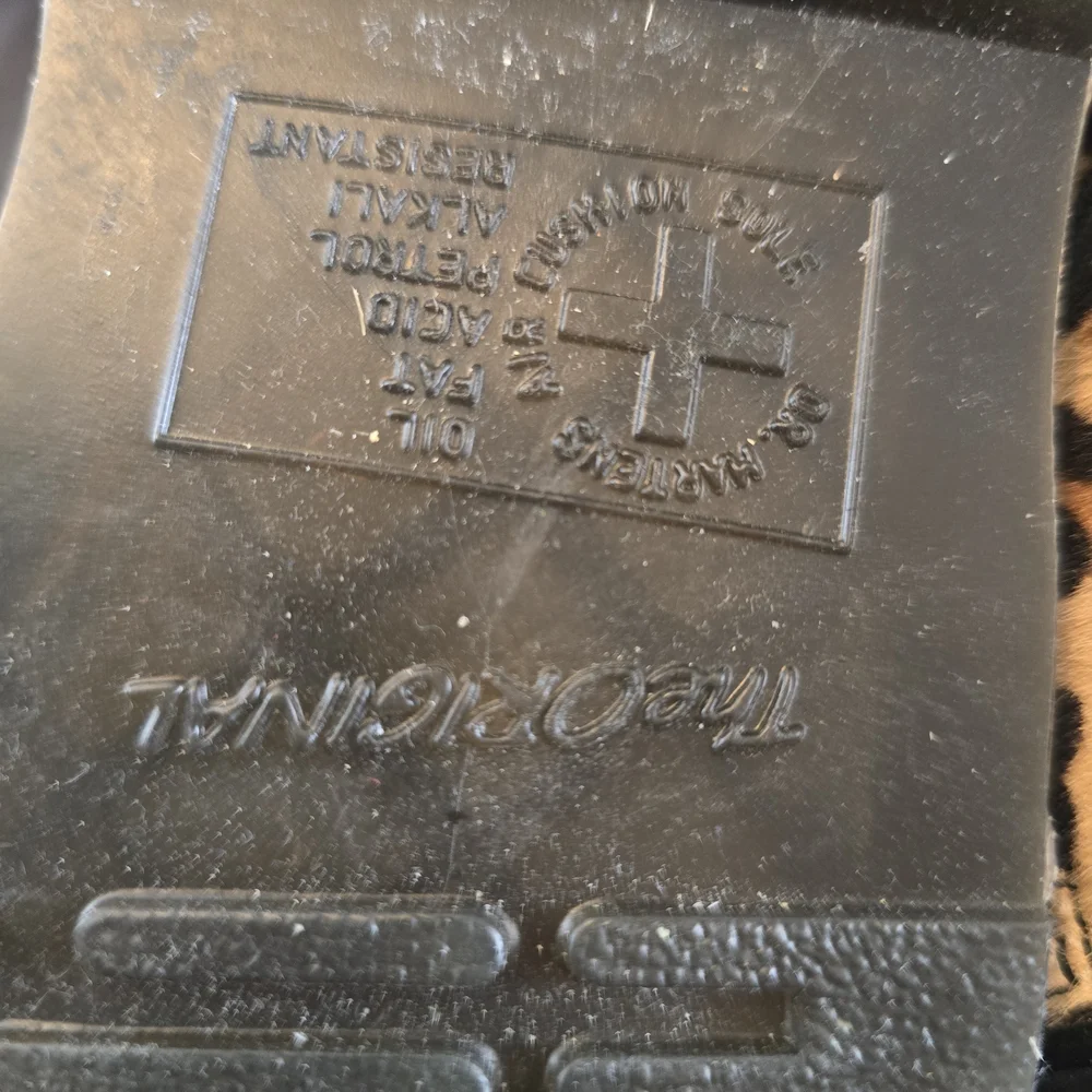 Dr. Martens Leopard Panel Black Leather Lace-Up Shoes - Picture 4 of 4